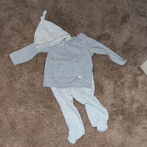 3-piece matching 9 month outfit